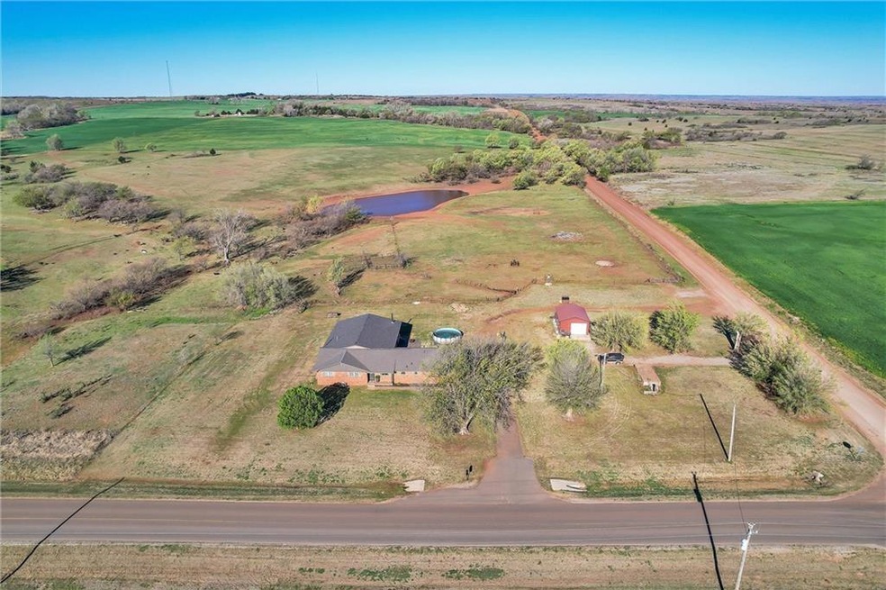 10703 N 1980 Rd, Elk City, OK 73644 - photo 1