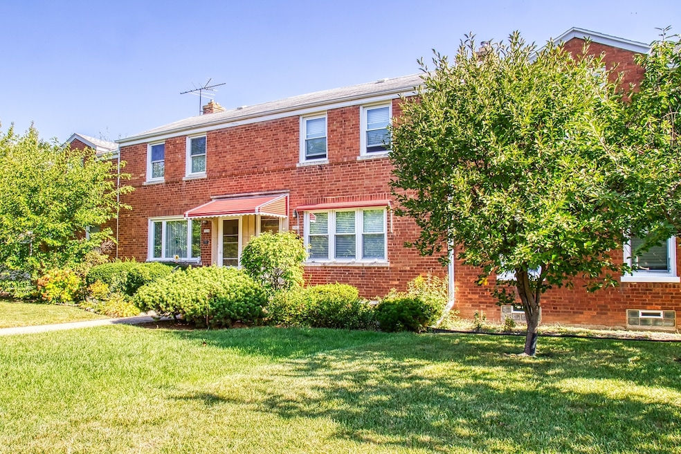 Pending $314,000 • Co-Listing Agent