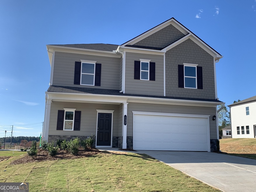 132 Henley Cir, Tunnel Hill, GA 30755 - photo 1