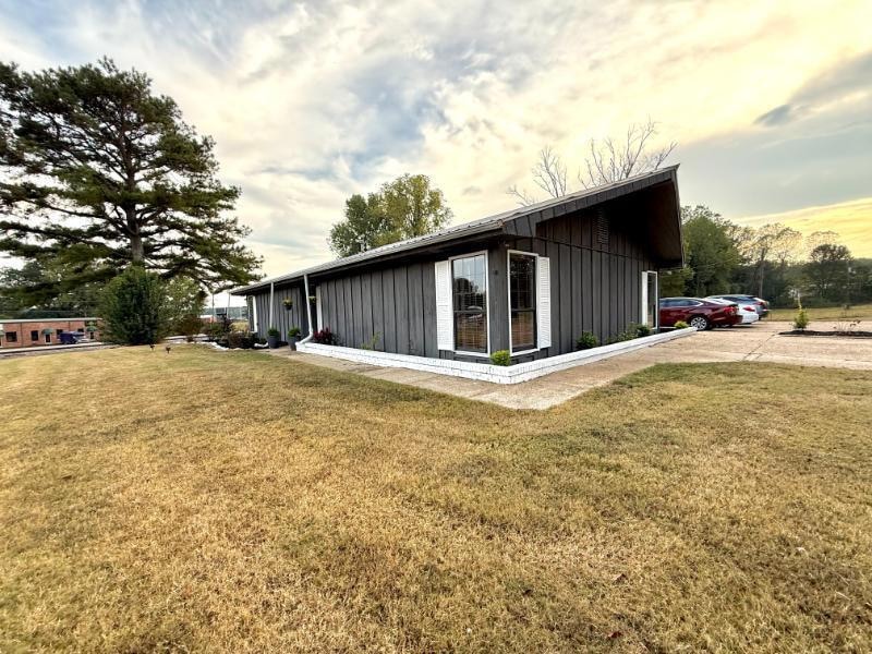 1Photo Sep 21 2025, 5 27 13 PM