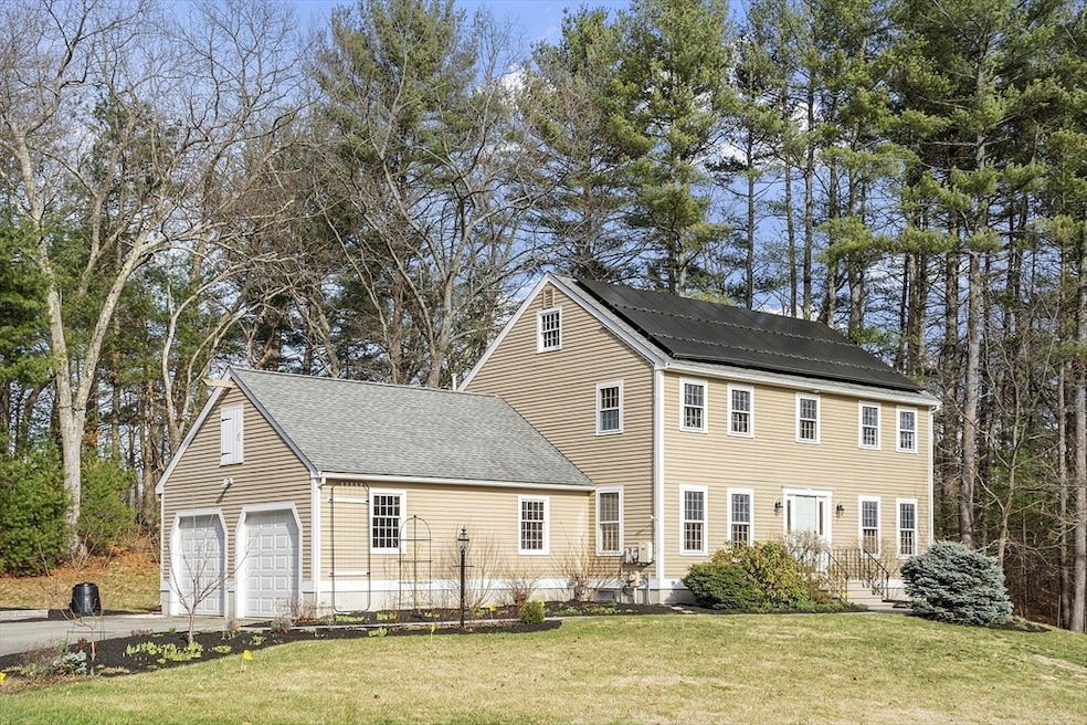 Sold $900,000 • Co-Listing Agent