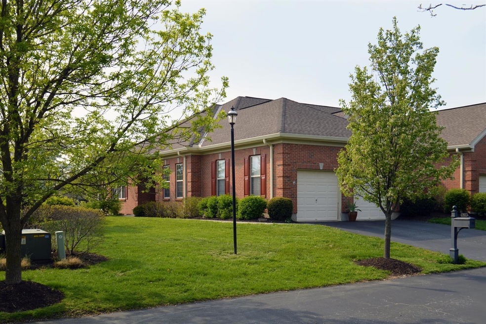 6527 Foxtail Ln, Liberty Township, OH 45044 - photo 1