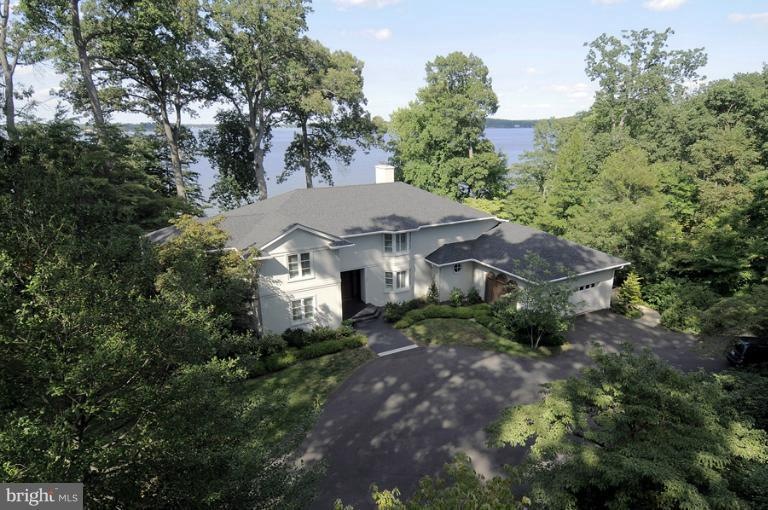 988 Stonington Dr, Arnold, MD 21012 - photo 1