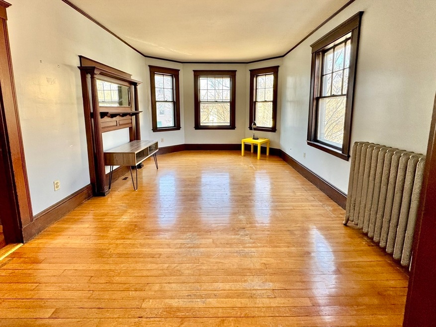 28 Putnam Ave unit 2, Cambridge, MA 02139 - photo 1