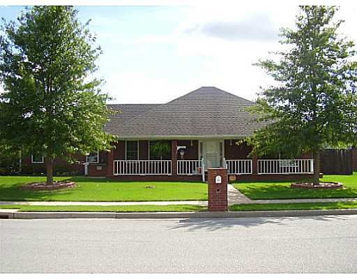 505 Herron St, Prairie Grove, AR 72753 - photo 1