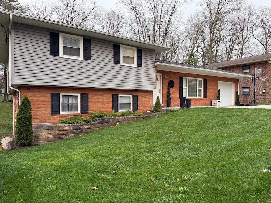 Sold $305,500