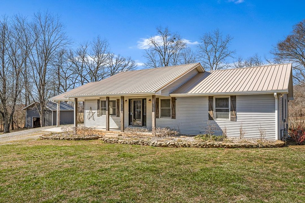 136 Hargis Ln, Cookeville, TN 38506 - photo 1