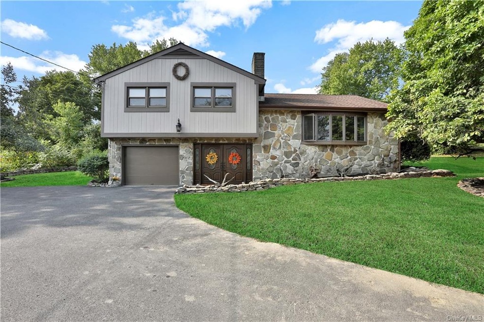 17 Deller Rd, Highland, NY 12528 - photo 1