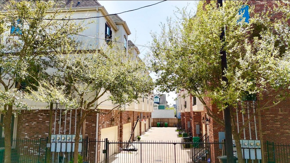 Welcome to 1404 W 26th Street - In The Heights - g