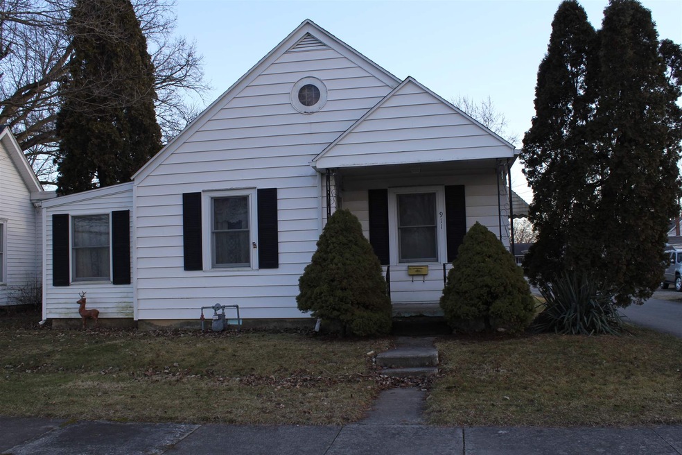 911 W Walnut St, Portland, IN 47371 - photo 1