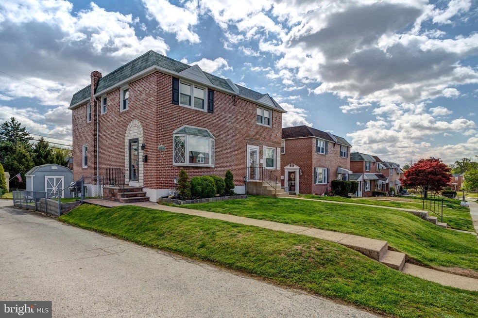 523 Terravilla Ln, Ridley Park, PA 19078 - photo 1