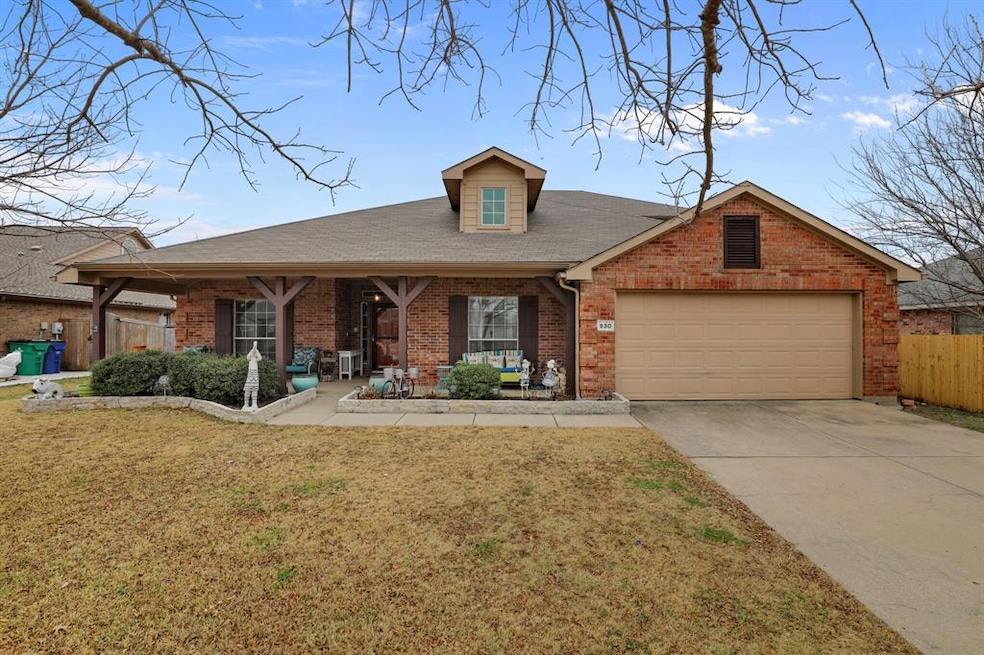 930 Mellanie Ct, Celina, TX 75009 - photo 1