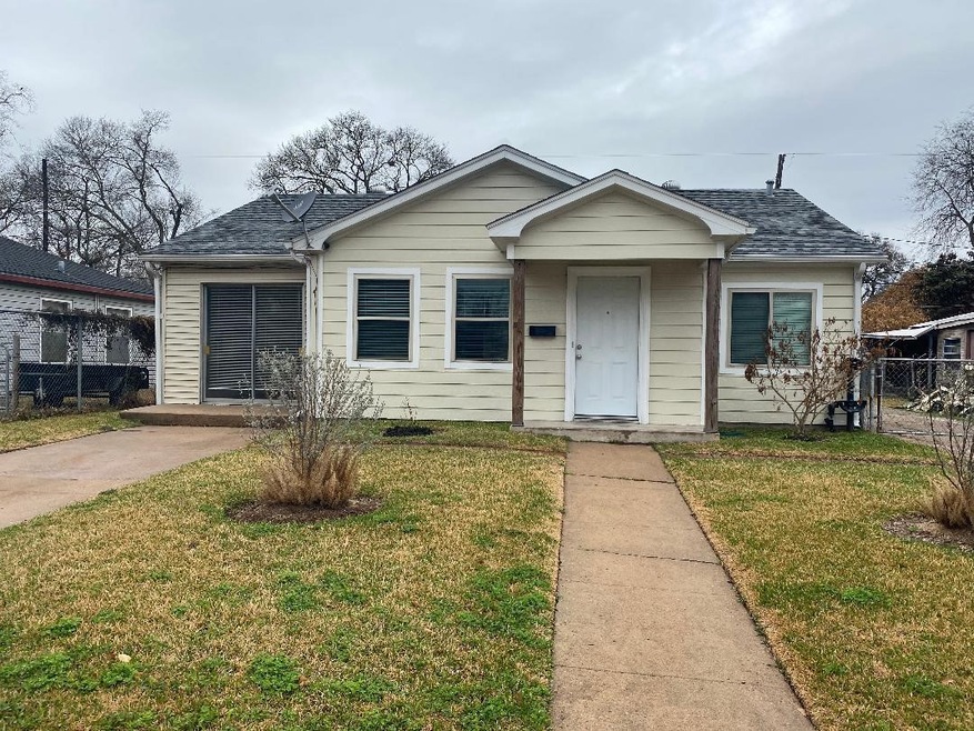 7543 Hereford St, Houston, TX 77087 - photo 1