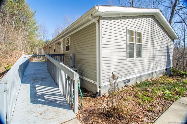 Front with Ramp & Deck