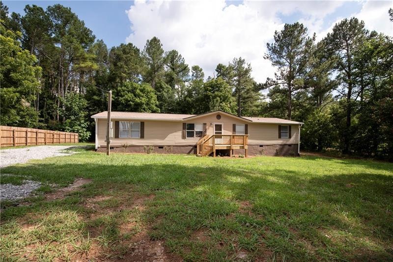 238 Borders Rd, Commerce, GA 30530 - photo 1