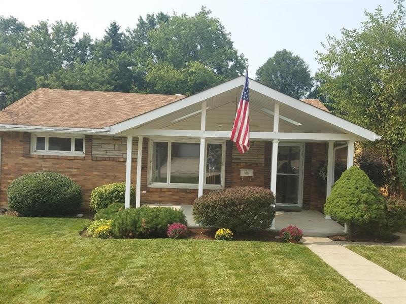 110 Sheldon Avenue  Less than a 5 minute walk to W