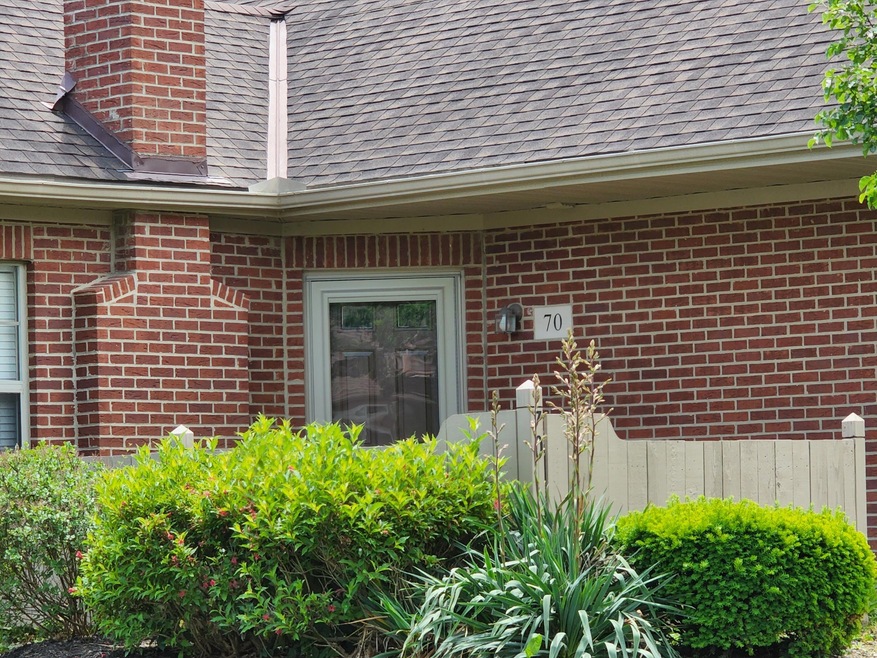 70 Potters Shed Dr unit 870, Reynoldsburg, OH 43068 - photo 1