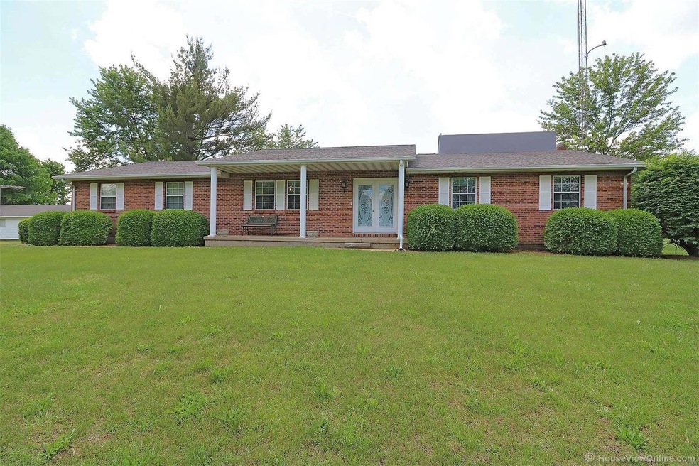 4866 Copenhagen Rd, Farmington, MO 63640 - photo 1