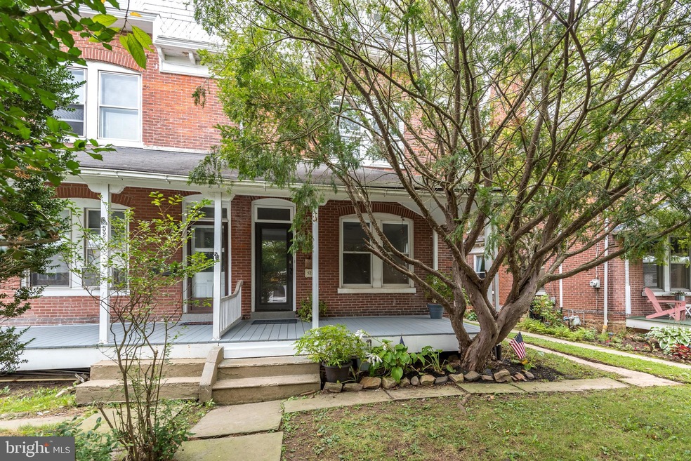 521 E Montgomery Ave unit B, North Wales, PA 19454 - photo 1