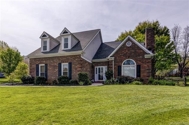 9124 Torrence Crossing Dr, Huntersville, NC 28078 - photo 1