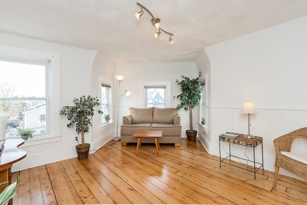 62 Medford St unit 3, Medford, MA 02155 - photo 1