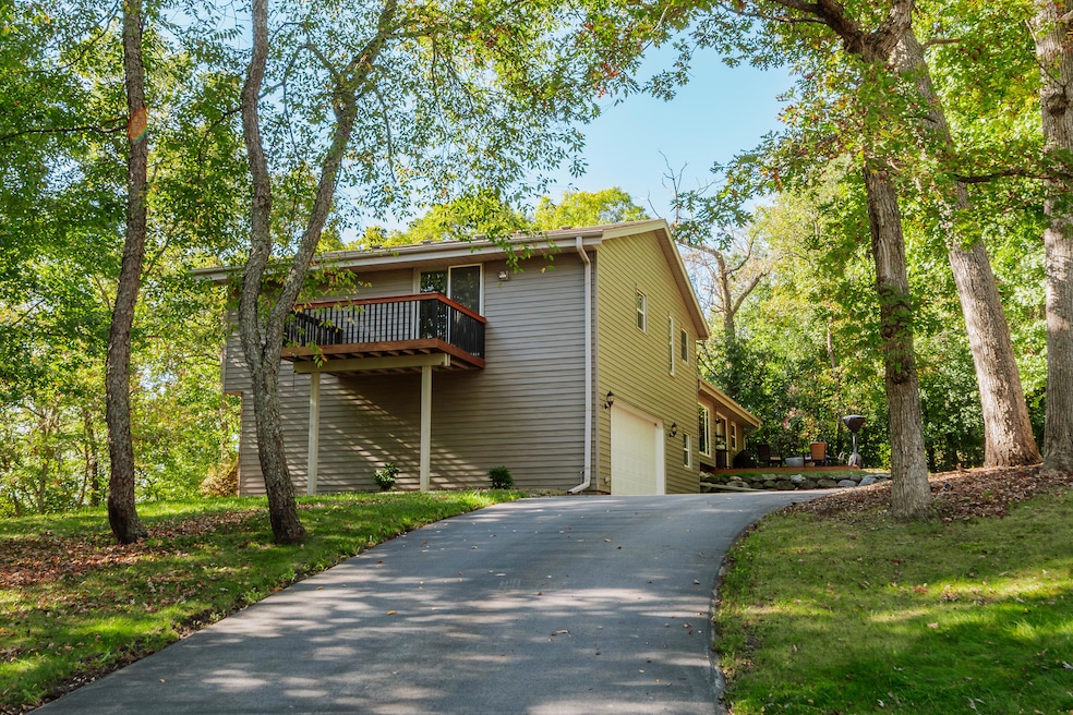 Under Contract $549,900