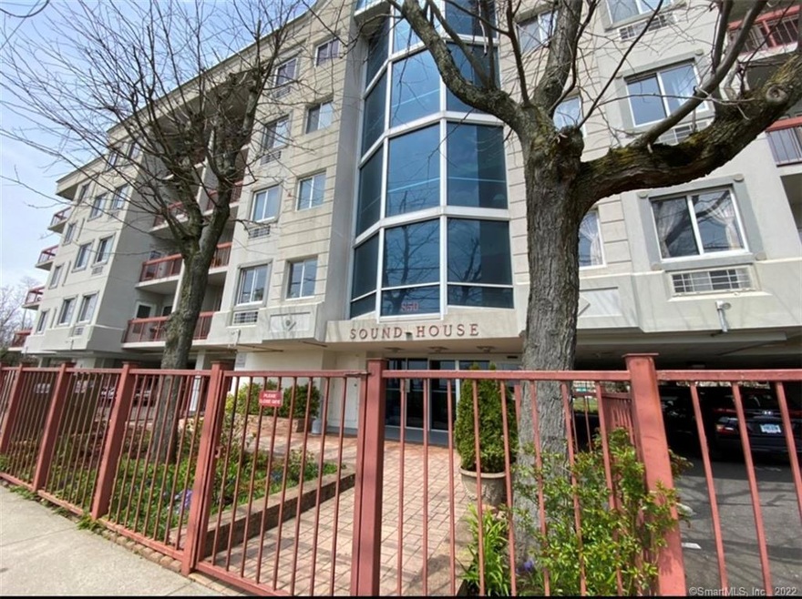 Sound House unit 509, Bridgeport, CT 06604 - photo 1