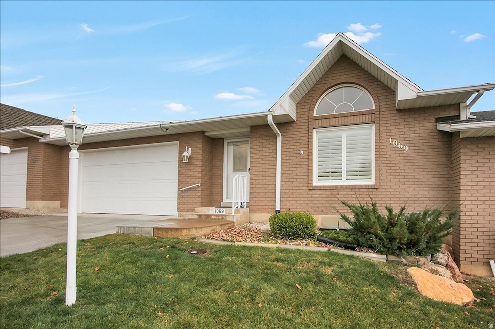1069 E 5600 S, Ogden, UT 84405 - photo 1