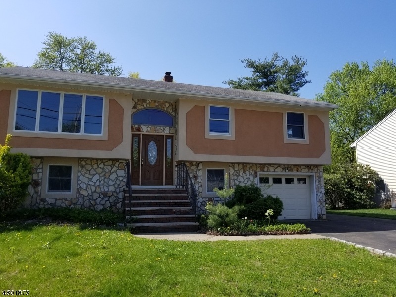 634 Dawes Hwy, Pompton Lakes, NJ 07442 - photo 1