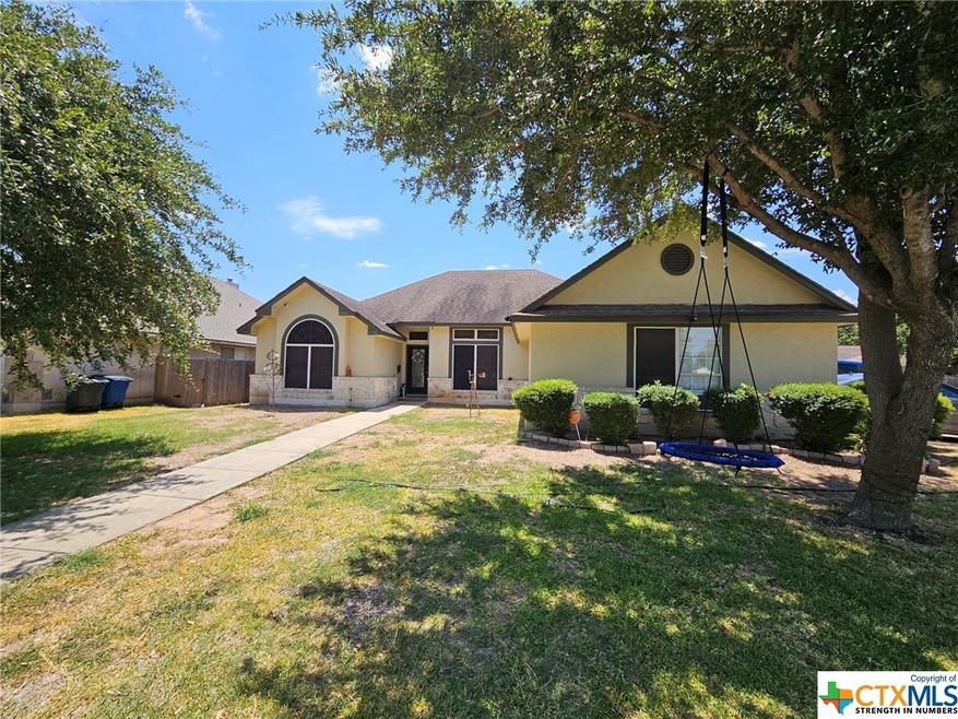 2206 N Ranch Estates Blvd, New Braunfels, TX 78130
