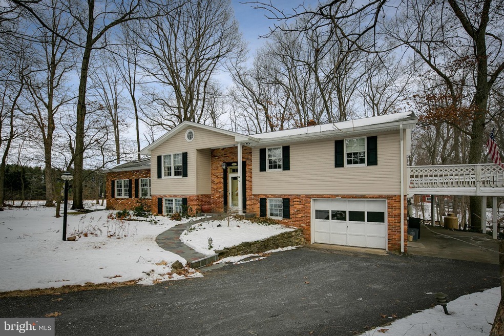 1224 Pouder Rd, Sykesville, MD 21784 - photo 1