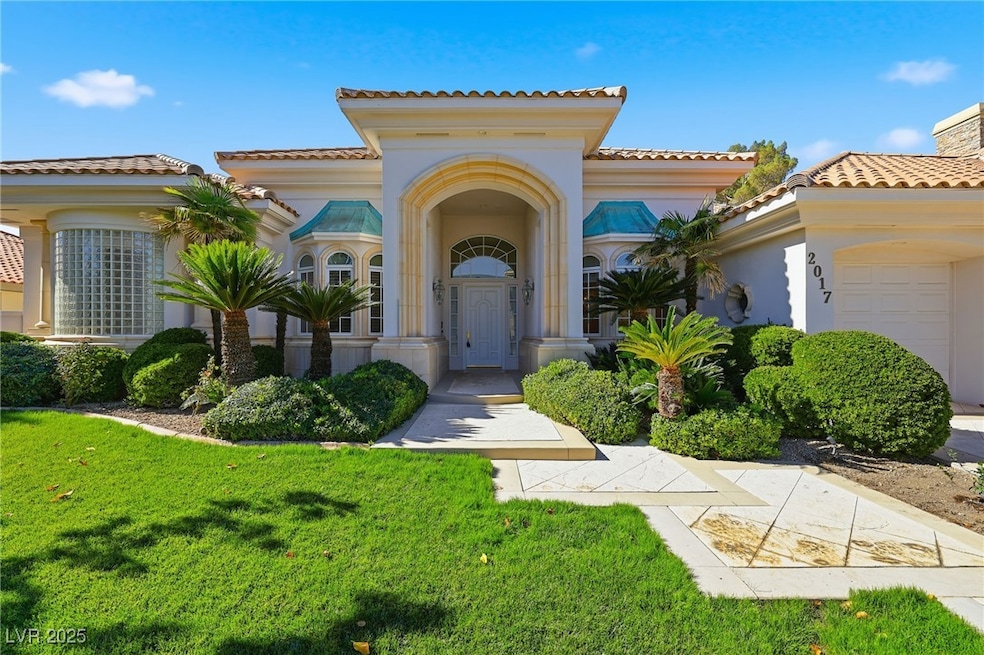 2017 Eagle Trace Way, Las Vegas, NV 89117 - photo 1