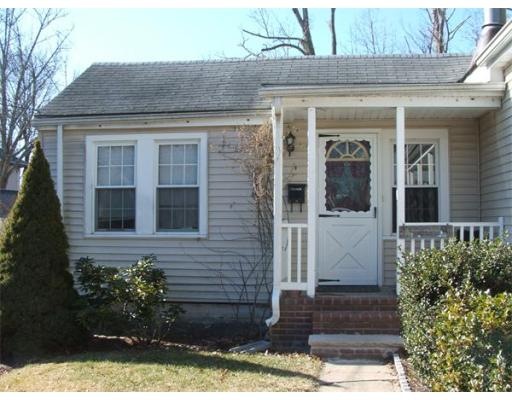 112 Arlington St unit 2, Rockland, MA 02370 - photo 1