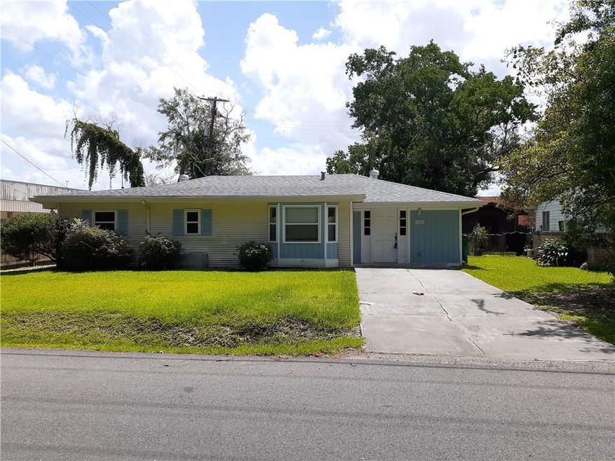 1222 S. Carnation