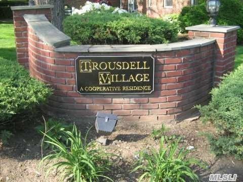 88 Sea Cliff Ave unit T, Glen Cove, NY 11542 - photo 1