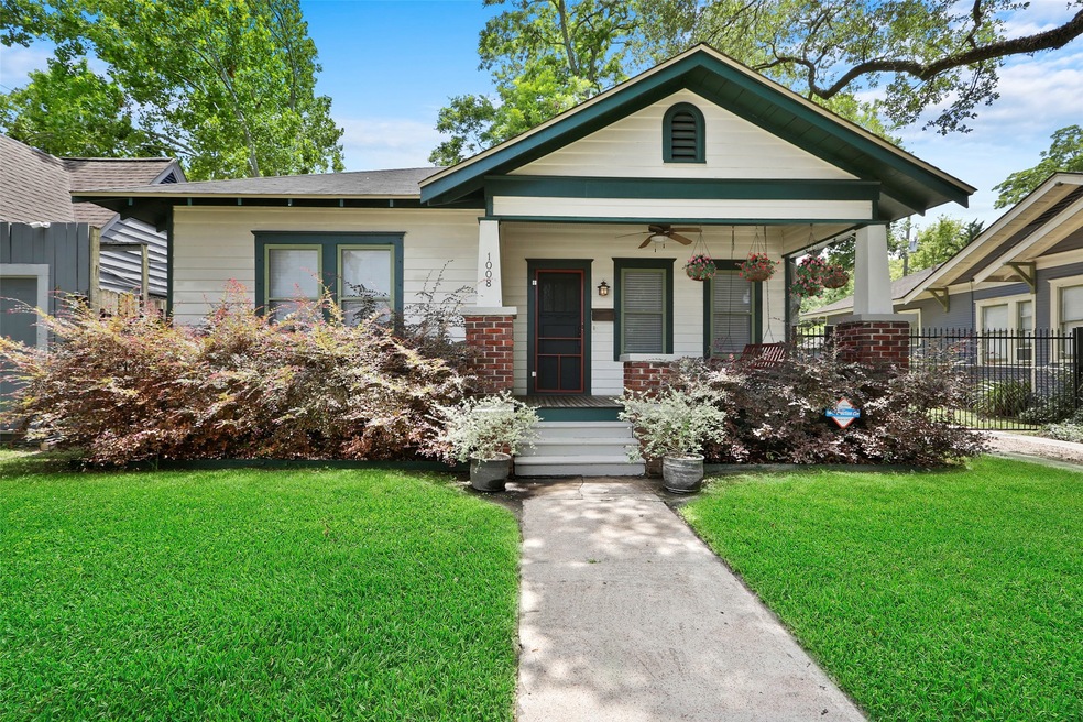 1008 Peddie St, Houston, TX 77009 - photo 1