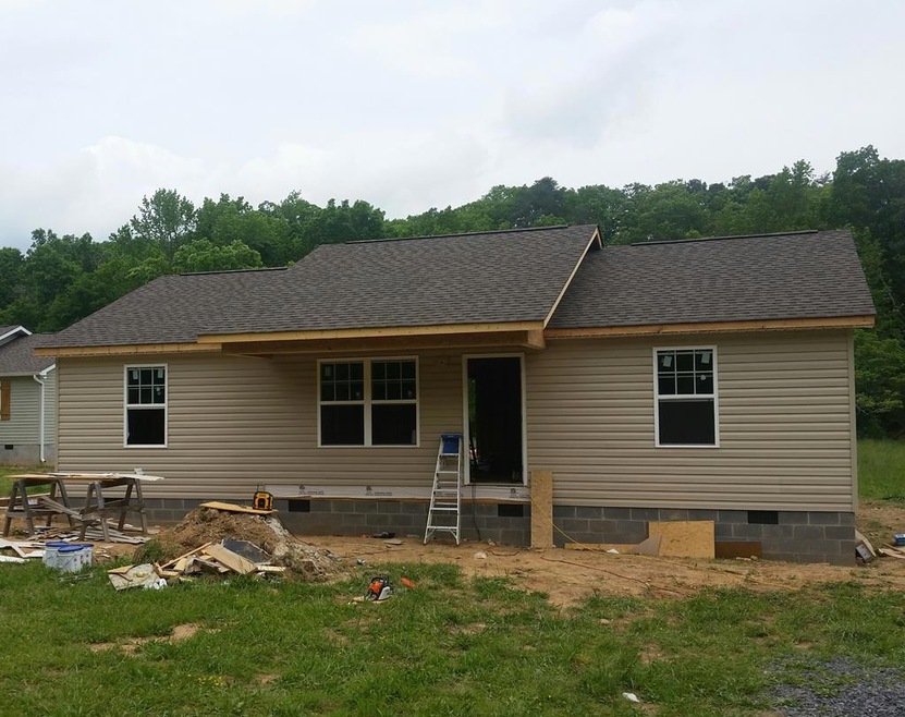 636 Eber Rd SE, Dalton, GA 30720 - photo 1