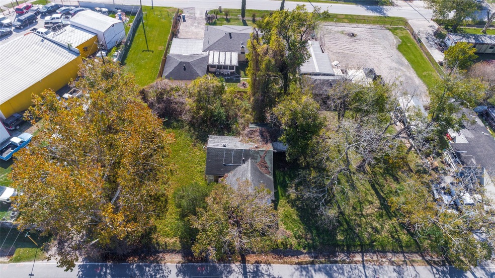 4738 Charwon St, Houston, TX 77093 - photo 1