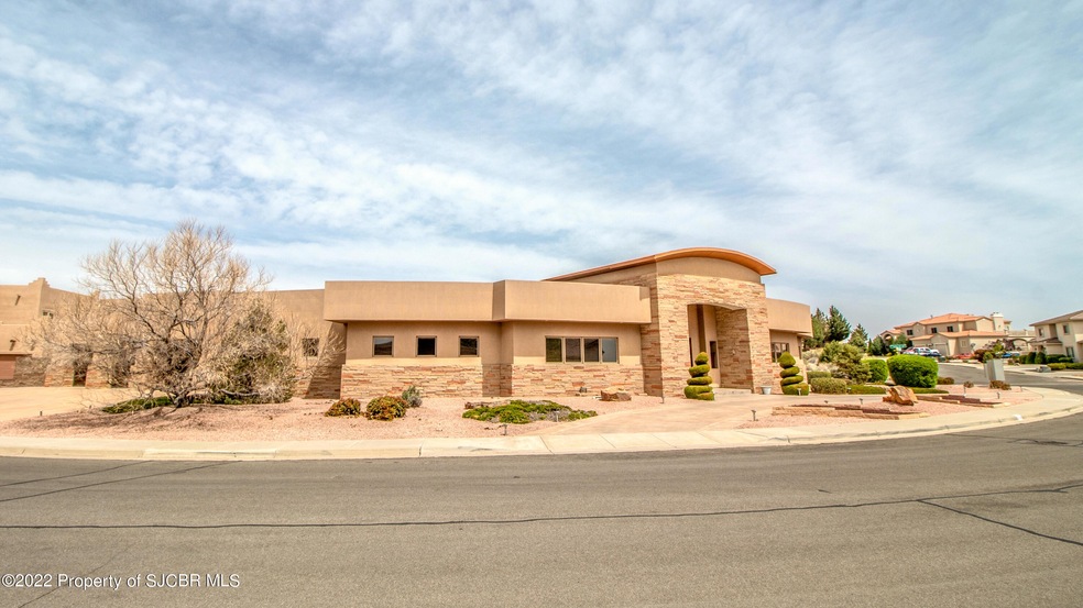 4141 Vista Pinon Dr, Farmington, NM 87401 - photo 1