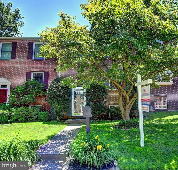 13 Peroba Ct, Parkville, MD 21234 - photo 1