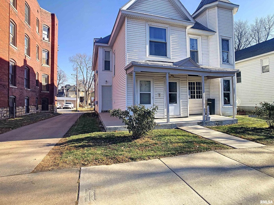 727 N Perry St, Davenport, IA 52803 - photo 1