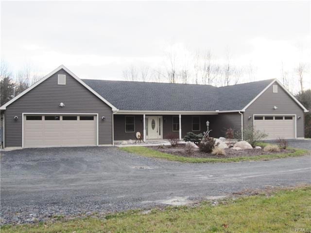 1059 Bruyn Turnpike, Pine Bush, NY 12566 - photo 1