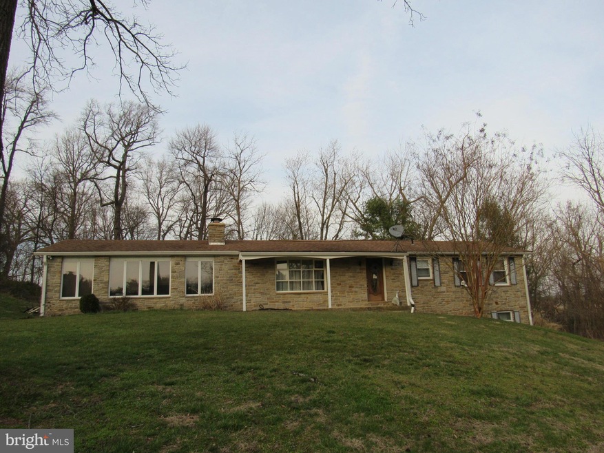 6535 Sunset Dr, Sykesville, MD 21784 - photo 1