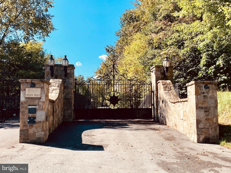 For Sale $1,950,000 • Co-Listing Agent