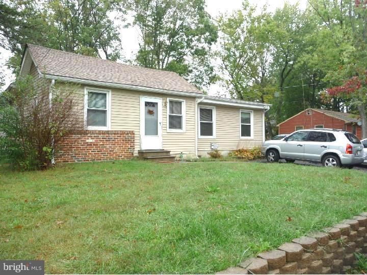 733 Valley Green Ave, Woodbury, NJ 08096 - photo 1