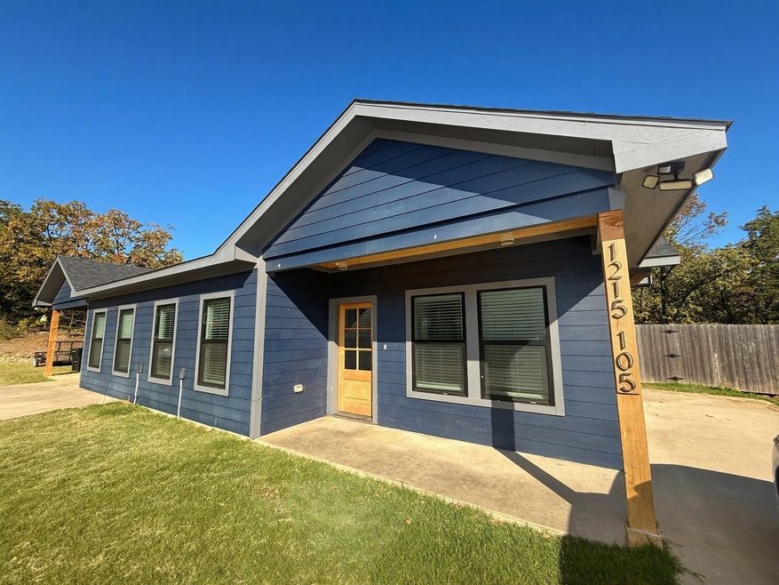 1215 Oak Dr unit 105, Denison, TX 75020 - photo 1