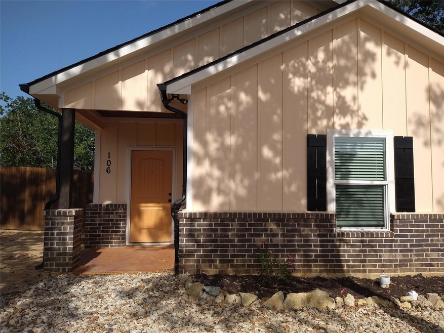 1000 Wooded Hollow Ct unit 106, Weatherford, TX 76088 - photo 1