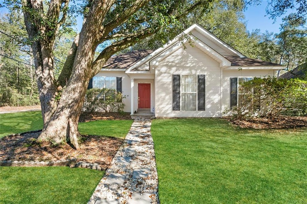 70320 1st St, Covington, LA 70433 - photo 1