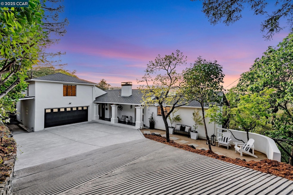 Sold $2,300,000 • Co-Listing Agent