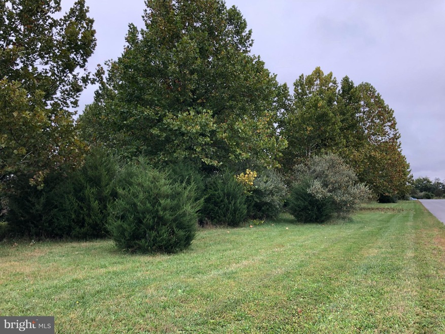 0 Lindbergh unit WVJF2000027, Summit Point, WV 25446 - photo 1